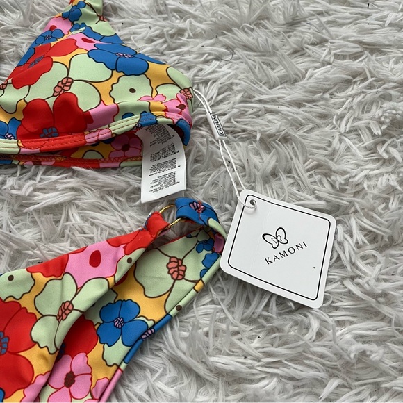 NWT Kamoni Swim O Ring Retro Floral Bikini Set Size Medium - Picture 4 of 6